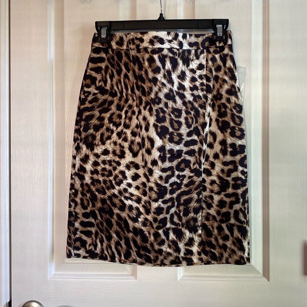 Talbots Womens Leopard Print Knee Length Pencil Skirt w/ Belt Size 14 Petite